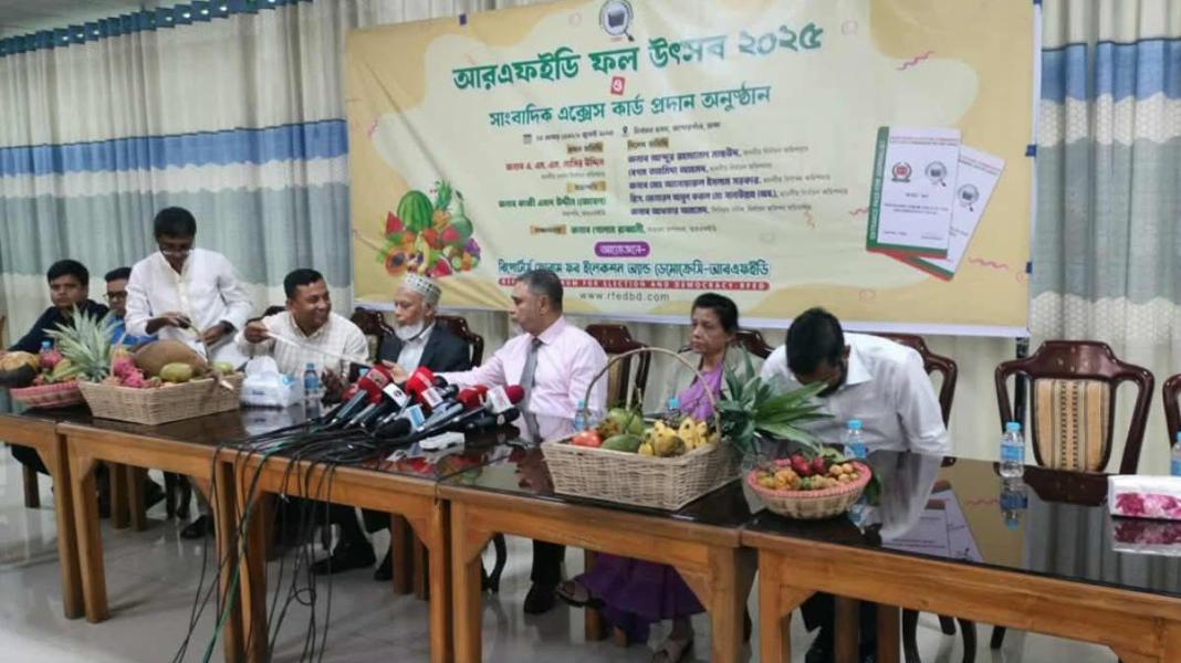 ভাবমূর্তি পুনরুদ্ধারের এখনই সুযোগ: সিইসি