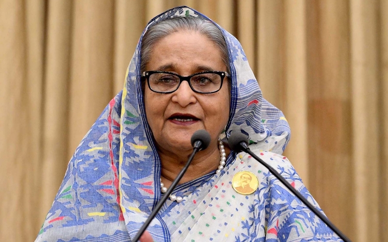 বৈধ সরকারের অধীনে দেশে ফিরতে চান শেখ হাসিনা